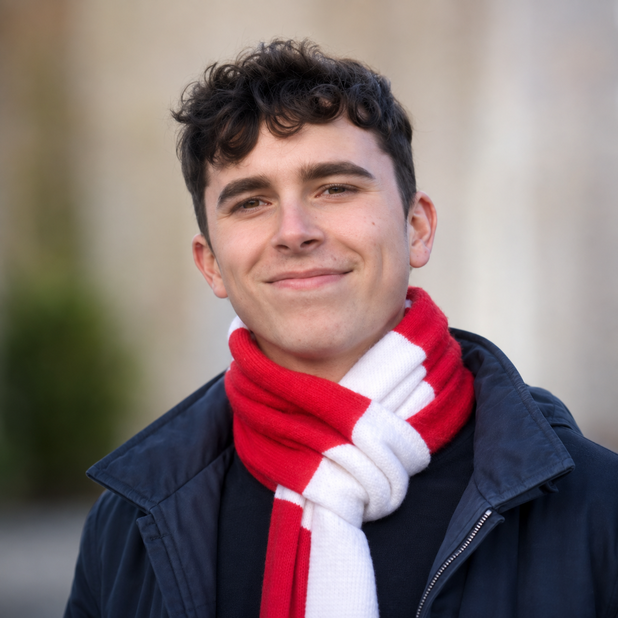 Professional headshot of Oscar Wareham